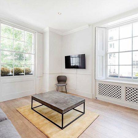 Stylish 2 Bedroom Flat In Knightsbridge Лондон Екстериор снимка