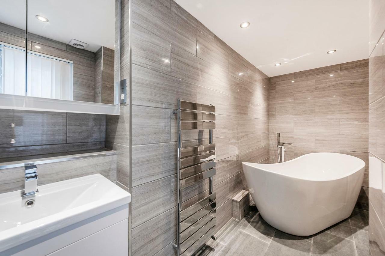 Stylish 2 Bedroom Flat In Knightsbridge Лондон Екстериор снимка